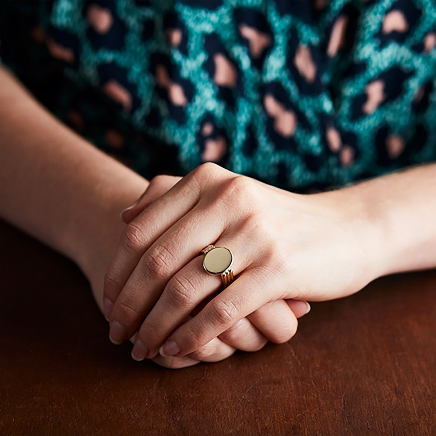 Era Oval Signet Ring